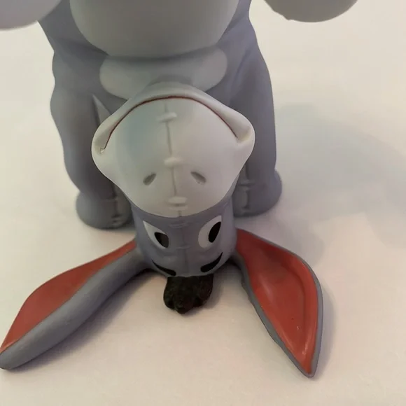 Winnie the Pooh upside down - Picture 2 of 7